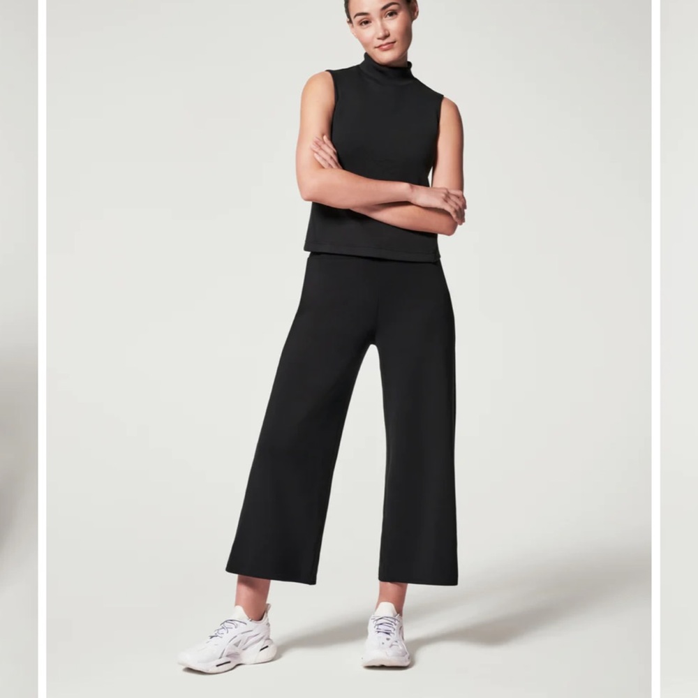 Spanx AirEssentials Cropped Wide Leg Pants sz MP